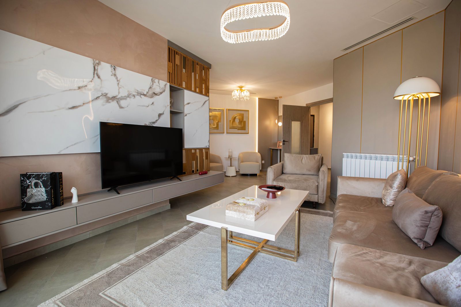 Chambre élégante d'un appartement de standing à Alger